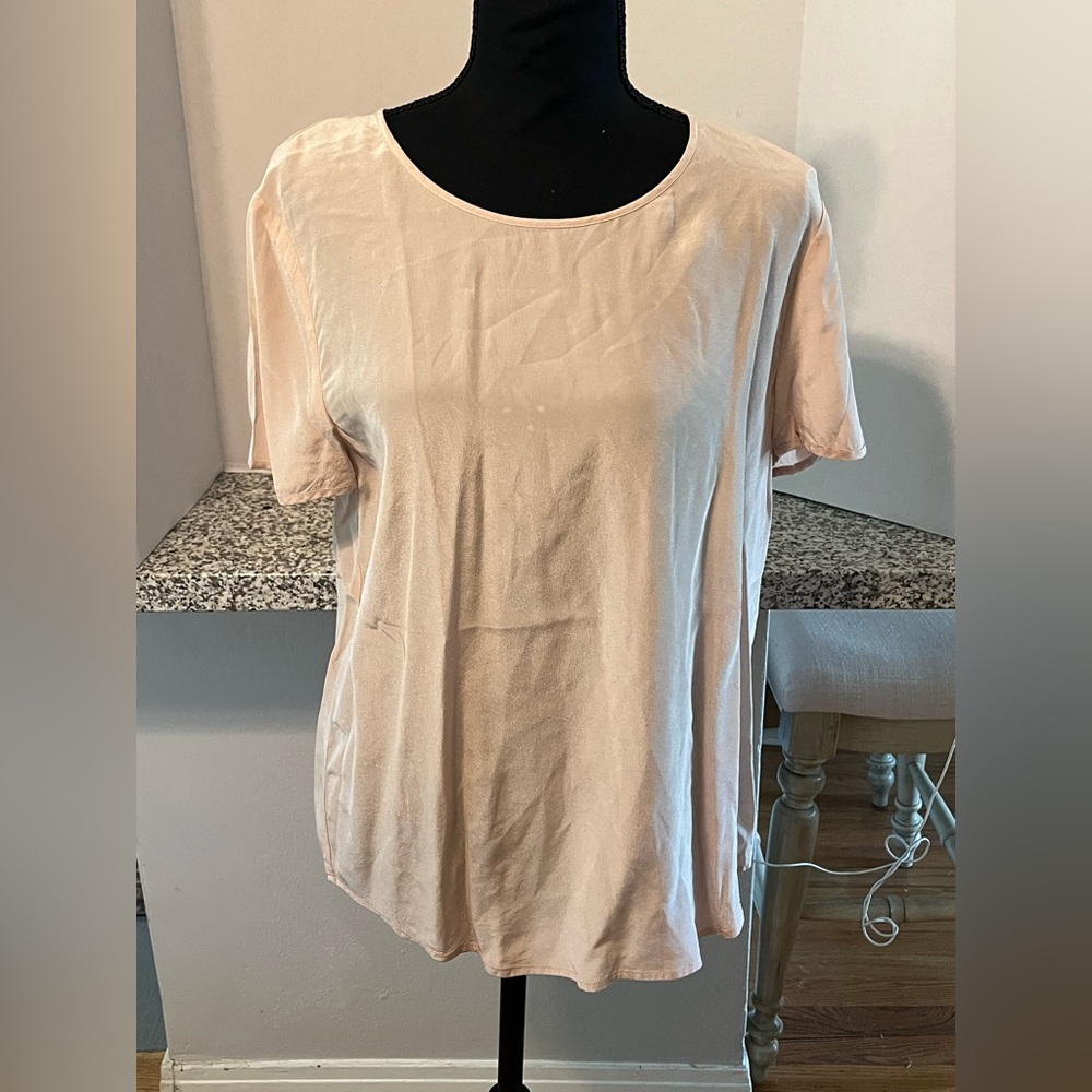 J. Crew Women's Soft Pink Short Sleeve Silk Blouse Size M